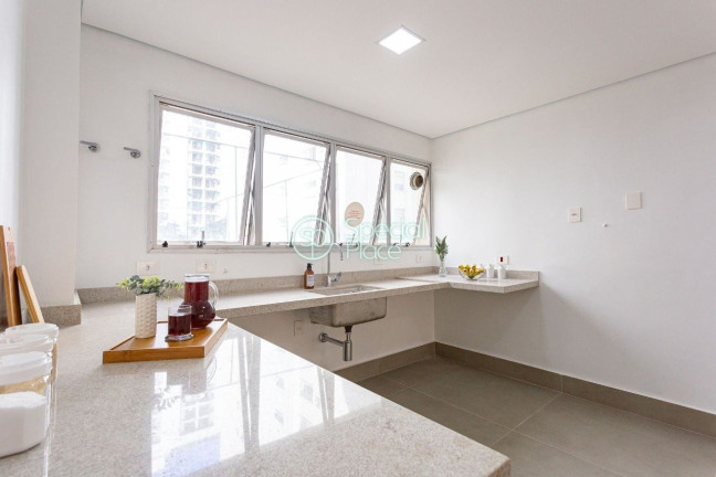 Imagem Apartamento com 4 Quartos à Venda, 294 m² em Moema - São Paulo Imagem Apartamento com 4 Quartos à Venda, 294 m² em Moema - São Paulo