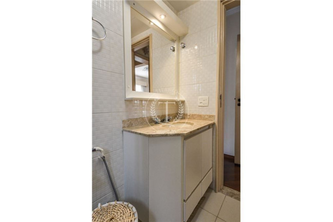 Imagem Apartamento com 2 Quartos à Venda, 73 m² em Moema - São Paulo