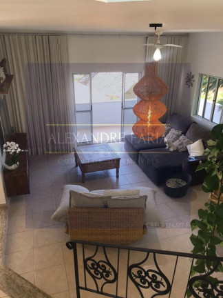 Imagem Casa com 3 Quartos à Venda, 271 m² em Guaecá - São Sebastião
