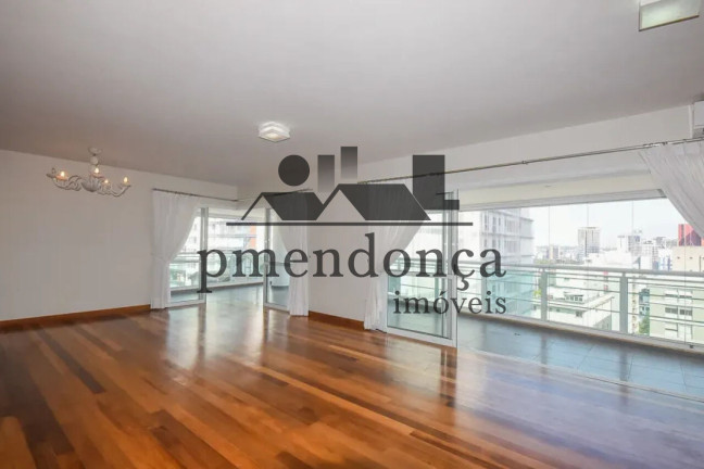 Apartamento com 2 Quartos à Venda, 270 m² em Pinheiros - São Paulo