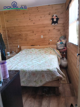 Imagem Casa com 2 Quartos à Venda, 750 m² em Viamão Imagem Casa com 2 Quartos à Venda, 750 m² em Viamão