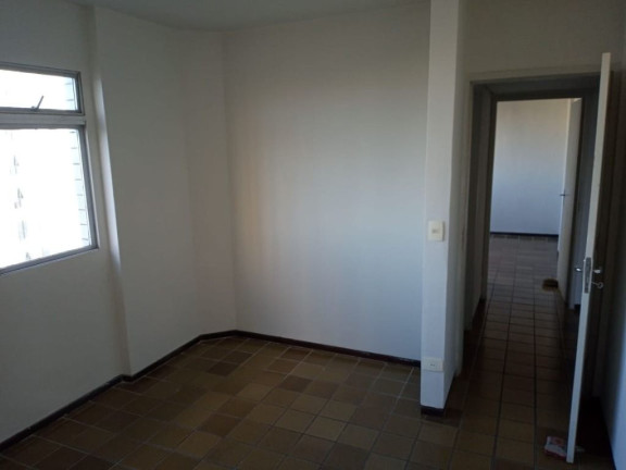 Imagem Apartamento com 3 Quartos à Venda, 135 m² em Paissandu - Recife Imagem Apartamento com 3 Quartos à Venda, 135 m² em Paissandu - Recife
