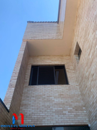 Foto do imóvel Sobrado com 3 Quartos à Venda, 252 m² em Cerâmica - São Caetano Do Sul