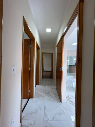 Imagem Casa com 3 Quartos à Venda, 250 m² em Lívia - Botucatu