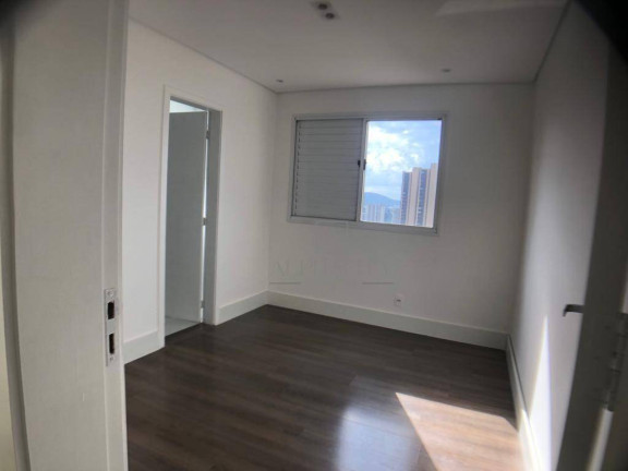 Imagem Apartamento com 3 Quartos à Venda, 165 m² em Alphaville Industrial - Barueri