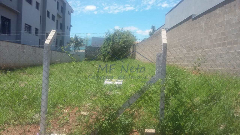 Imagem Terreno à Venda, 374 m² em Vila Steola - Pirassununga Imagem Terreno à Venda, 374 m² em Vila Steola - Pirassununga