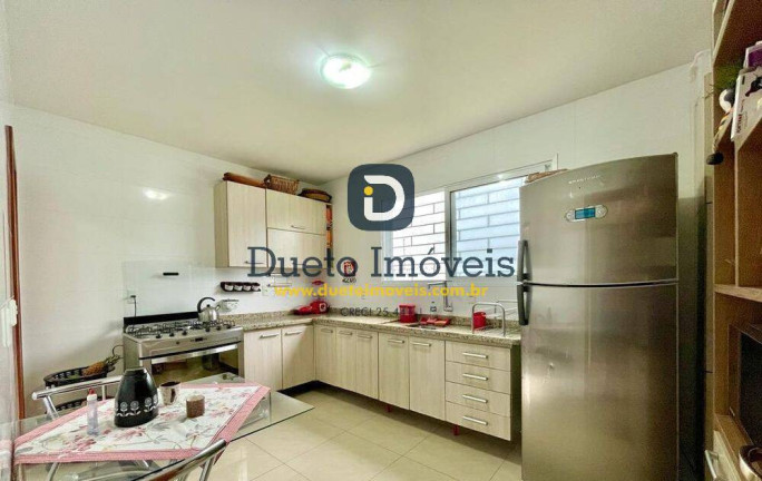 Imagem Casa com 2 Quartos à Venda, 81 m² em Camobi - Santa Maria Imagem Casa com 2 Quartos à Venda, 81 m² em Camobi - Santa Maria