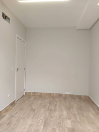 Casa com 3 Quartos à Venda,  em Vale Das Perobas - Arapongas