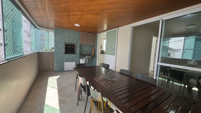 Imagem Apartamento com 3 Quartos à Venda, 204 m² em Centro - Balneário Camboriú Imagem Apartamento com 3 Quartos à Venda, 204 m² em Centro - Balneário Camboriú