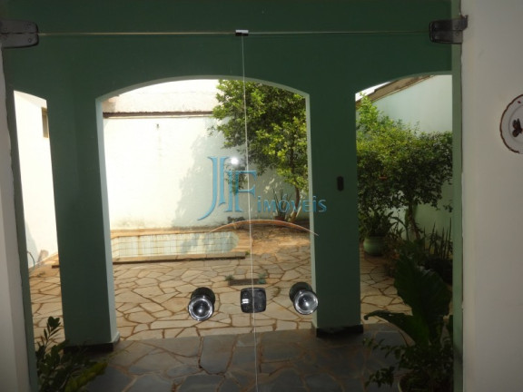 Imagem Casa com 3 Quartos à Venda, 250 m² em Lagoinha - Ribeirão Preto Imagem Casa com 3 Quartos à Venda, 250 m² em Lagoinha - Ribeirão Preto