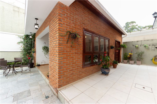 Imagem Casa com 4 Quartos à Venda,  em Super Quadra Morumbi - São Paulo