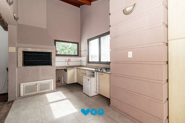 Imagem Imóvel com 3 Quartos à Venda, 134 m² em Santana - Porto Alegre Imagem Imóvel com 3 Quartos à Venda, 134 m² em Santana - Porto Alegre