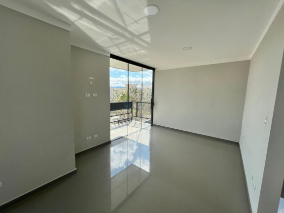 Imagem Casa com 4 Quartos à Venda, 310 m² em Piracangaguá - Taubaté Imagem Casa com 4 Quartos à Venda, 310 m² em Piracangaguá - Taubaté