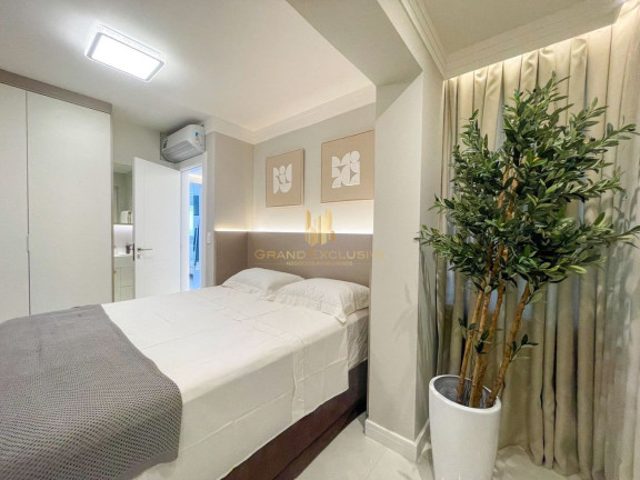 Imagem Apartamento com 2 Quartos à Venda, 78 m² em Centro - Balneário Camboriú Imagem Apartamento com 2 Quartos à Venda, 78 m² em Centro - Balneário Camboriú