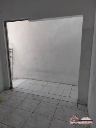 Imagem Casa com 1 Quarto para Alugar, em Jardim Maria Amélia - Jacareí Imagem Casa com 1 Quarto para Alugar, em Jardim Maria Amélia - Jacareí