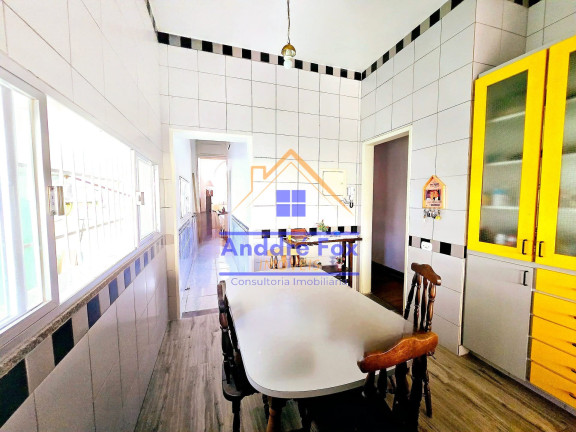 Imagem Casa com 5 Quartos à Venda, 215 m² em Méier - Rio De Janeiro Imagem Casa com 5 Quartos à Venda, 215 m² em Méier - Rio De Janeiro