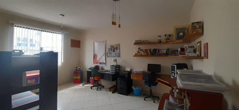 Imagem Casa com 3 Quartos à Venda, 195 m² em Campo Grande - Rio De Janeiro Imagem Casa com 3 Quartos à Venda, 195 m² em Campo Grande - Rio De Janeiro