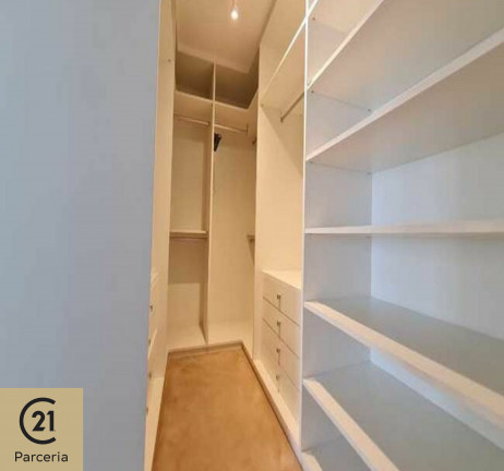 Imagem Apartamento com 3 Quartos para Alugar, 18.100 m² em Moema - São Paulo