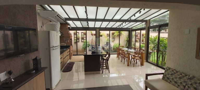 Imagem Casa com 4 Quartos à Venda, 373 m² em Lar São Paulo - São Paulo Imagem Casa com 4 Quartos à Venda, 373 m² em Lar São Paulo - São Paulo