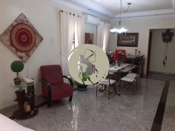 Casa com 4 Quartos à Venda, 337 m² em Embare - Santos