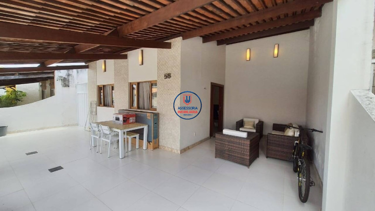 Imagem Casa com 3 Quartos para Alugar ou Temporada, 240 m² em Nova Parnamirim - Parnamirim