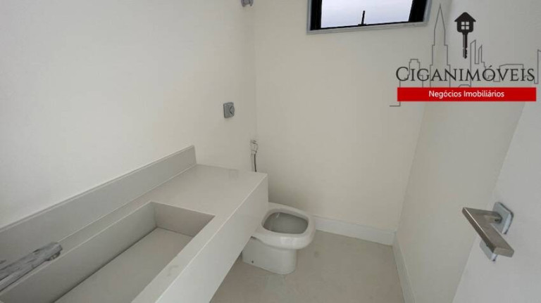 Imagem Casa de Condomínio com 4 Quartos à Venda, 350 m² em Barra Da Tijuca - Rio De Janeiro Imagem Casa de Condomínio com 4 Quartos à Venda, 350 m² em Barra Da Tijuca - Rio De Janeiro