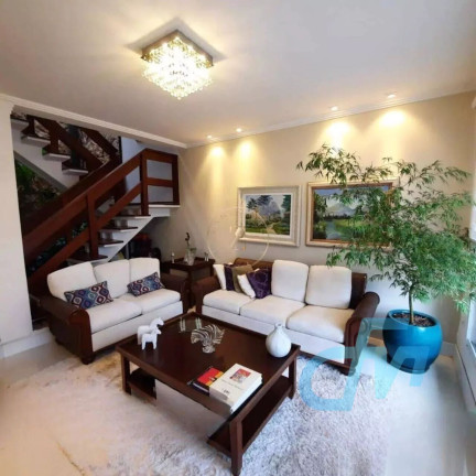 Sobrado com 3 Quartos à Venda, 250 m² em Parque Residencial Itapeti - Mogi Das Cruzes