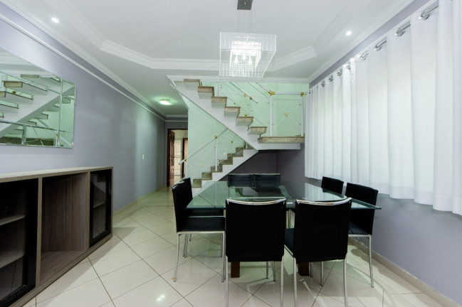 Imagem Casa com 3 Quartos à Venda, 212 m² em Vila Irmãos Arnoni - São Paulo