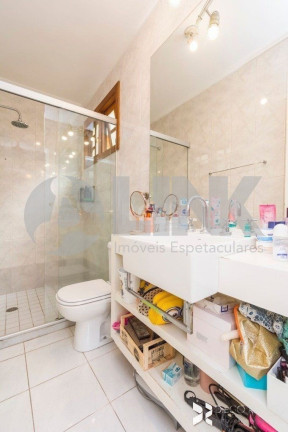 Imagem Imóvel com 3 Quartos à Venda, 217 m² em Boa Vista - Porto Alegre