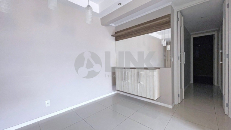 Imagem Apartamento com 3 Quartos à Venda, 83 m² em Passo Da Areia - Porto Alegre Imagem Apartamento com 3 Quartos à Venda, 83 m² em Passo Da Areia - Porto Alegre