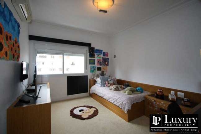 Imagem Apartamento com 2 Quartos à Venda, 280 m² em Vila Nova Conceição - São Paulo Imagem Apartamento com 2 Quartos à Venda, 280 m² em Vila Nova Conceição - São Paulo