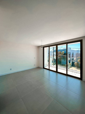 Imagem Casa com 4 Quartos à Venda, 252 m² em Papagaio - Feira De Santana