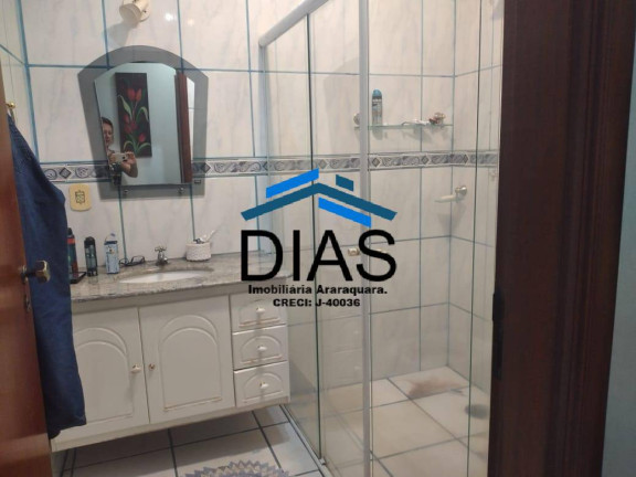 Imagem Casa com 3 Quartos à Venda, 161 m² em Centro - Araraquara