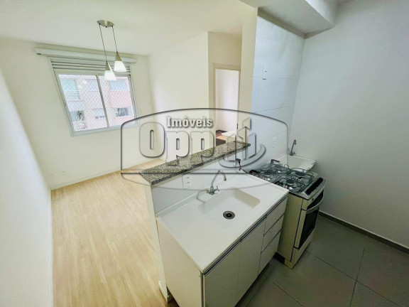 Apartamento com 2 Quartos à Venda ou Locação,  em Cambuci - São Paulo