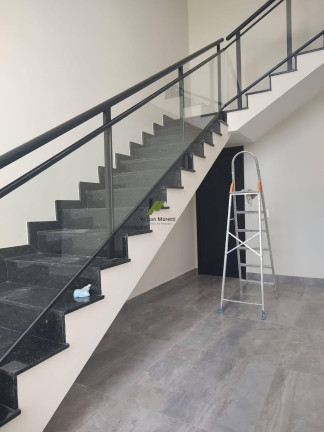 Imagem Casa com 3 Quartos à Venda, 157 m²