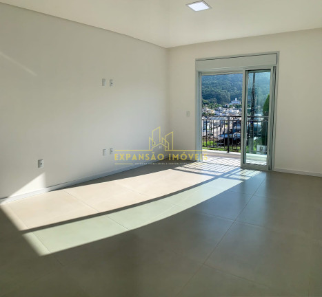 Imagem Casa com 3 Quartos à Venda, 208 m² em Pedra Branca - Palhoça Imagem Casa com 3 Quartos à Venda, 208 m² em Pedra Branca - Palhoça