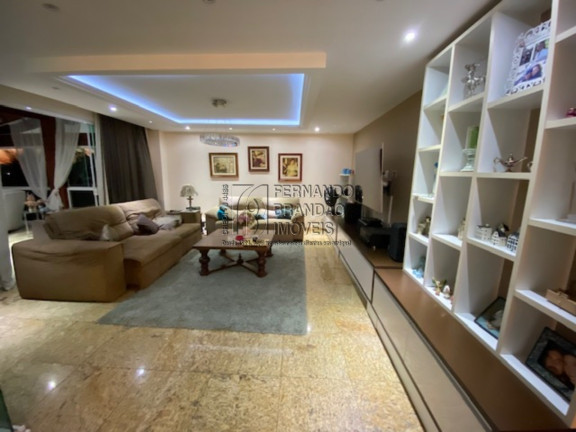 Imagem Casa com 5 Quartos à Venda, 700 m² em Jacarepaguá - Rio De Janeiro