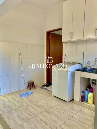 Imagem Casa com 3 Quartos à Venda, 200 m² em Centro - Extrema Imagem Casa com 3 Quartos à Venda, 200 m² em Centro - Extrema