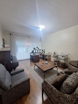 Imagem Sobrado com 3 Quartos à Venda, 263 m² em Vila Bastos - Santo André