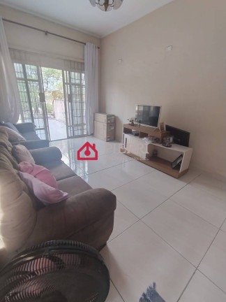 Imagem Casa com 3 Quartos à Venda, 200 m² em Jardim Mangalot - São Paulo