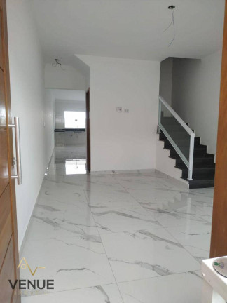 Imagem Sobrado com 3 Quartos à Venda, 204 m² em Vila Ré - São Paulo