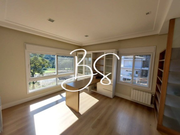Imagem Casa com 3 Quartos à Venda, 334 m² em Condomínio Sant Moritz - Gramado