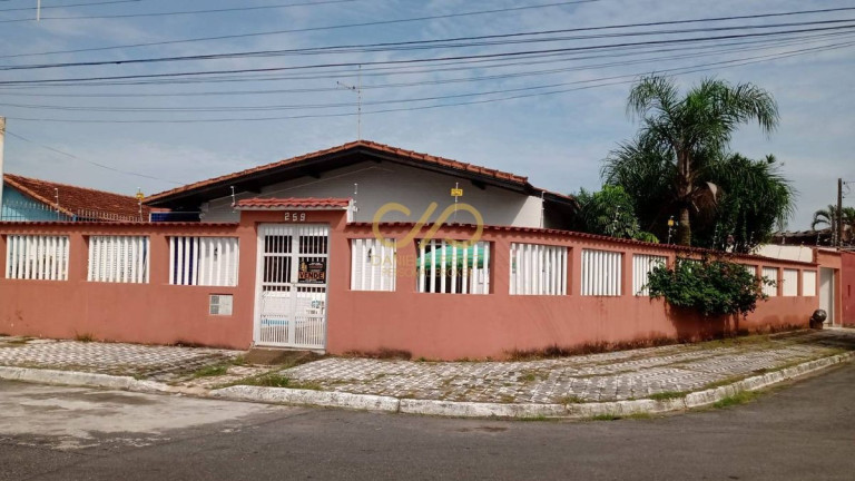 Imagem Casa com 3 Quartos à Venda, 170 m² em Caiçara - Praia Grande Imagem Casa com 3 Quartos à Venda, 170 m² em Caiçara - Praia Grande