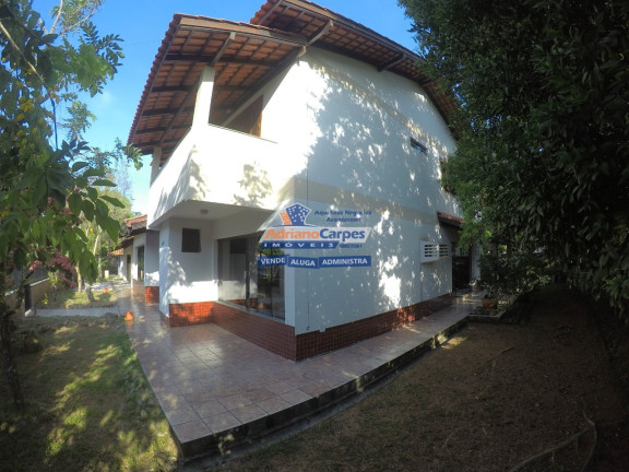 Imagem Casa com 5 Quartos à Venda, 327 m² em Centro - Balneário Piçarras Imagem Casa com 5 Quartos à Venda, 327 m² em Centro - Balneário Piçarras