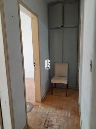 Imagem Apartamento com 4 Quartos à Venda, 130 m² em Centro - Santa Maria