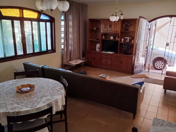 Imagem Casa com 4 Quartos à Venda, 230 m² em Balneario Florida - Praia Grande Imagem Casa com 4 Quartos à Venda, 230 m² em Balneario Florida - Praia Grande