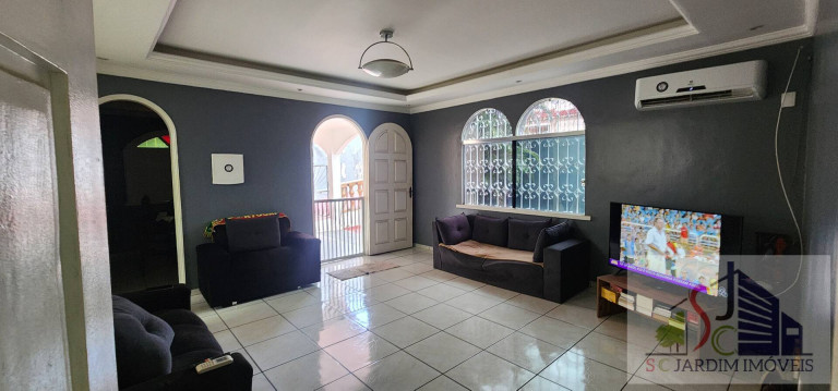 Imagem Casa com 3 Quartos à Venda, 221 m² em Parque 10 De Novembro - Manaus Imagem Casa com 3 Quartos à Venda, 221 m² em Parque 10 De Novembro - Manaus