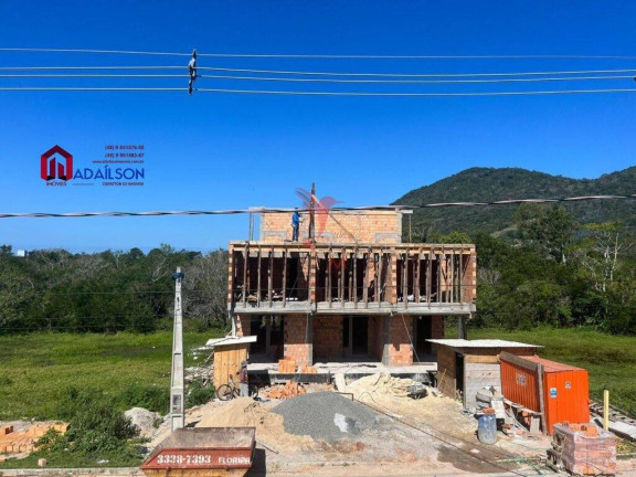 Imagem Casa de Condomínio com 3 Quartos à Venda, 144 m² em Ribeirão Da Ilha - Florianópolis