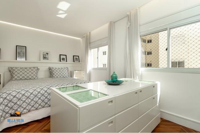Imagem Apartamento com 2 Quartos à Venda, em Moema - São Paulo Imagem Apartamento com 2 Quartos à Venda, em Moema - São Paulo