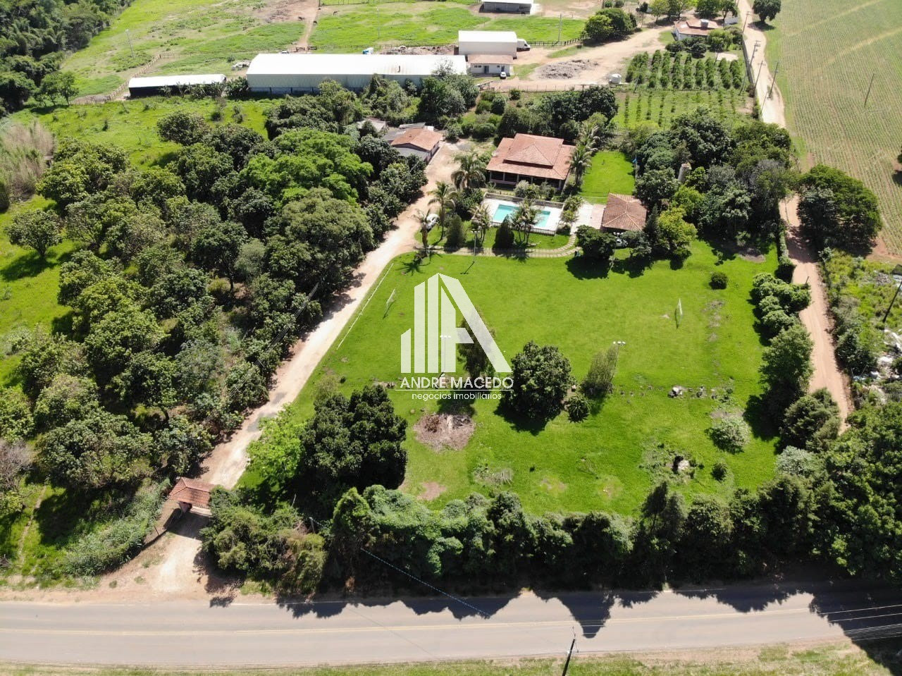 Imagem Imóvel com 3 Quartos à Venda, 500 m² em Jardim Guaçuano - Mogi Guaçu
